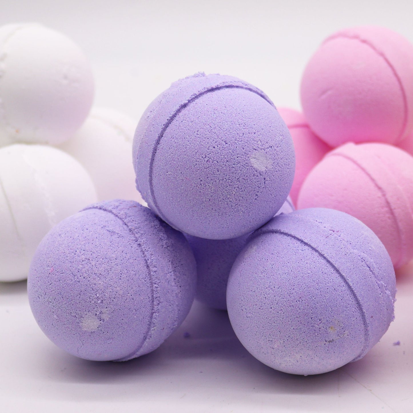 Essential Oil Bath Bomb - Clary Sage & Juniper