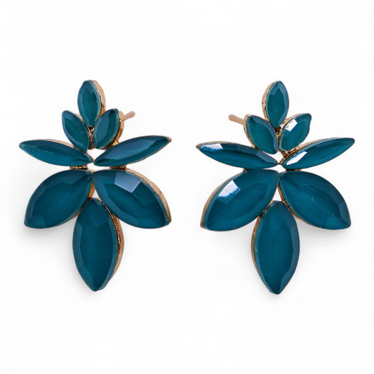 Teal Green - Vintage Glass - Flowers - Earrings